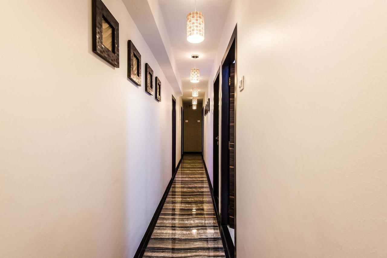 Hotel Modern Bombay Esterno foto